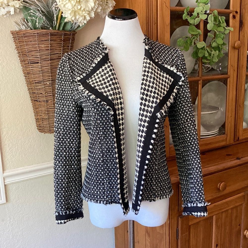 Eddie Bauer Black/White Wool Blend Tweed Women’s Blazer Jacket Size 10 Petite